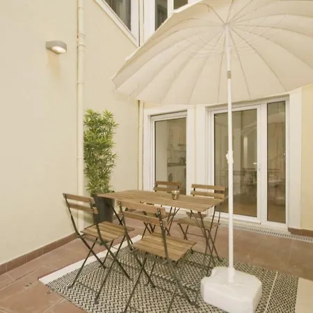 The Spot In Assembleia Garden Apartament Lizbona